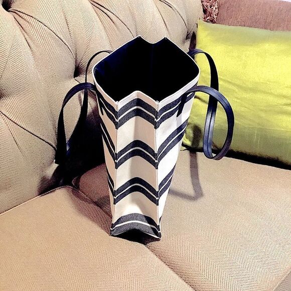 CANVAS TOTE STRIPS CREAM/BLACK WORK, LAPTOP, VACATION, SCHOOL - Picture 6 of 6